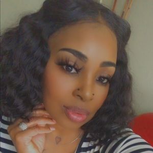 Meet your Posher, Yasmin